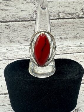 Marquise Red Stone Silver-Frame Ring